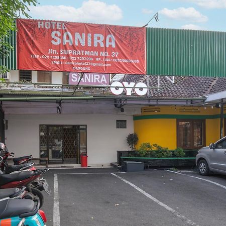 Collection O Hotel Sanira Bandung Bagian luar foto